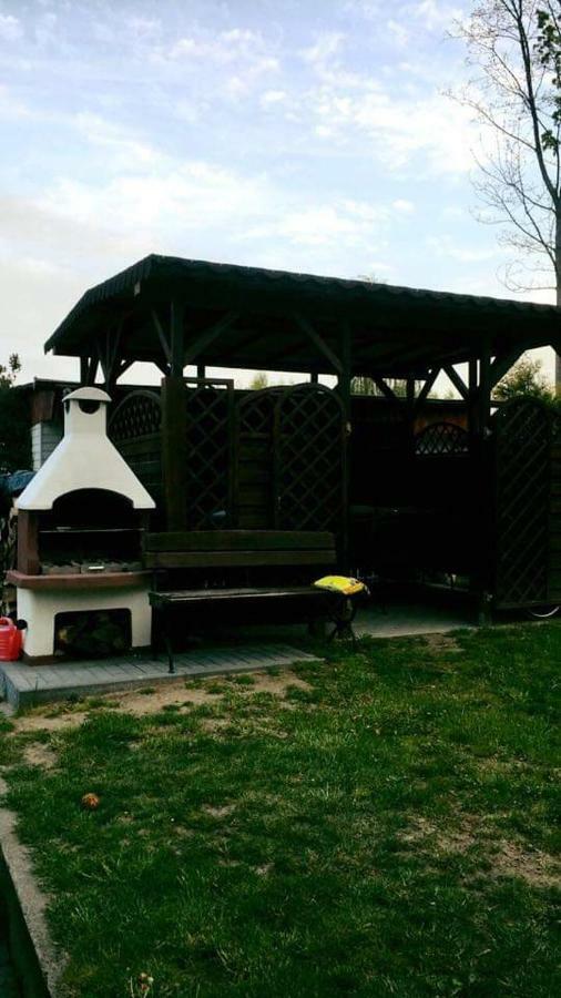 Pokoje Goscinne U Lidki Władysławowo المظهر الخارجي الصورة